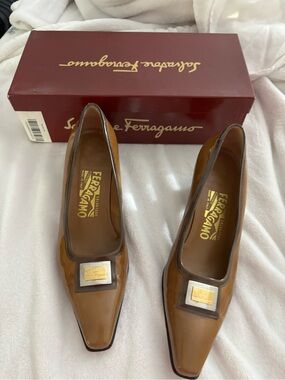 Salvatore Ferragamo Brown Leather Square-Toe Flats with Gold Logo Accent